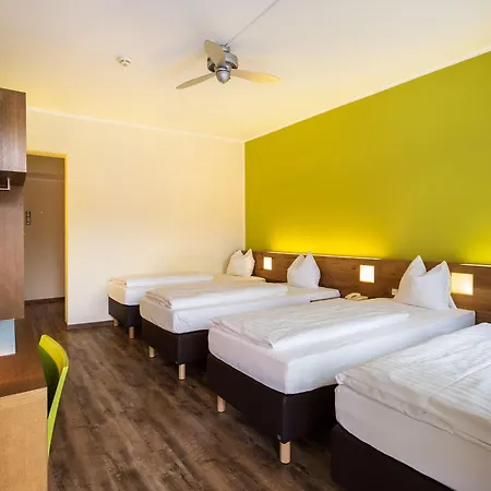 Basic אינסברוק