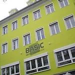 Basic Отель 3*