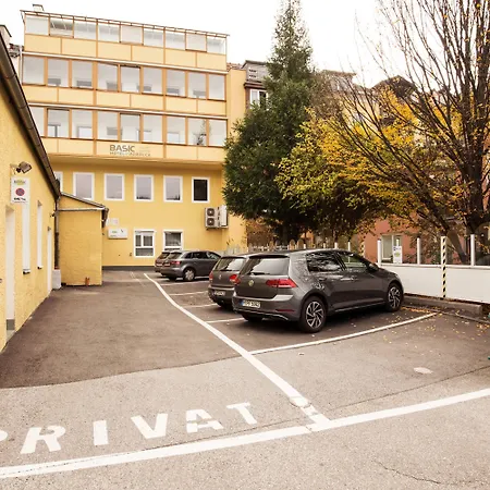 酒店 因斯布鲁克贝斯克酒店 3*