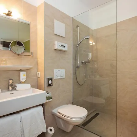 酒店 因斯布鲁克贝斯克酒店 因斯布鲁克