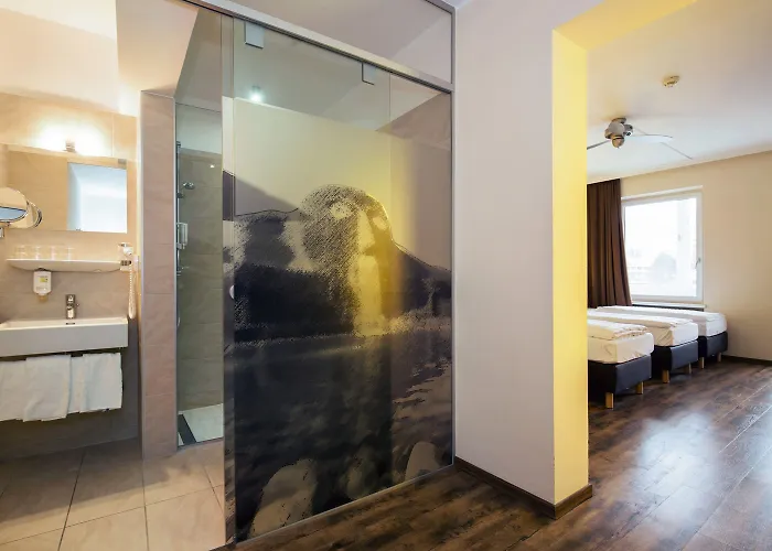 Basic אינסברוק