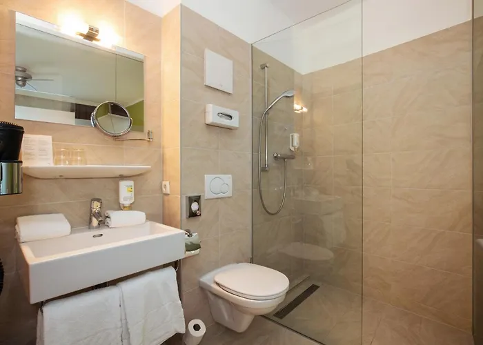 Hotel Basic Innsbruck