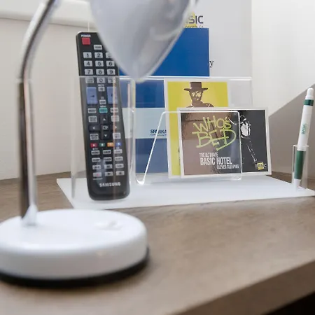 ベーシック ホテル 3*